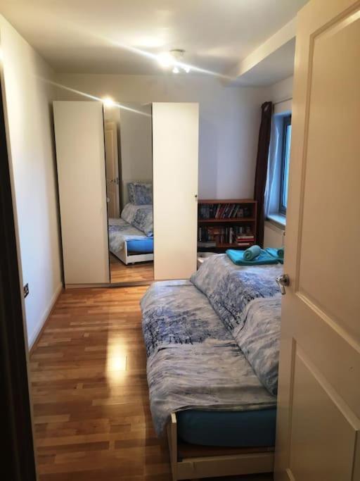 1 Bedroom Flat Near Excel, O2, Canary Wharf - Londra Exterior foto